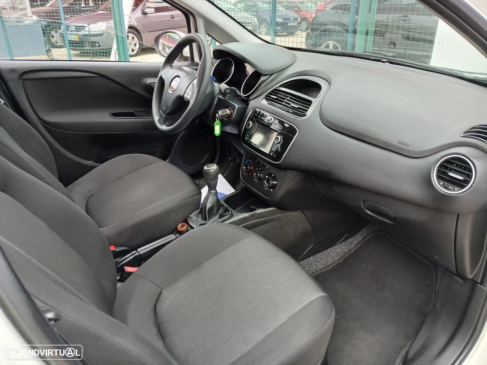 Fiat Punto 1.3 M-Jet Easy S&S - 20