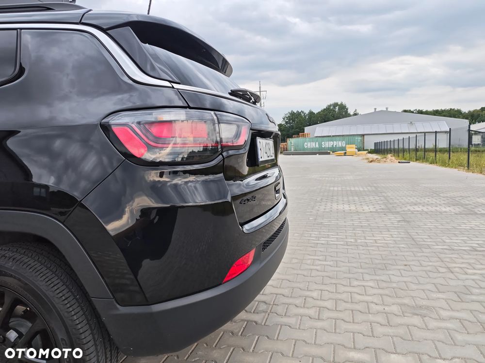 Jeep Compass - 22