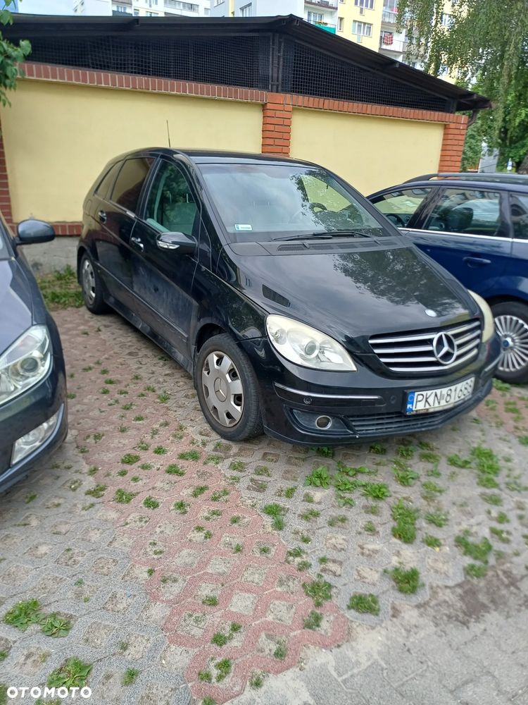 Mercedes-Benz Klasa B - 2