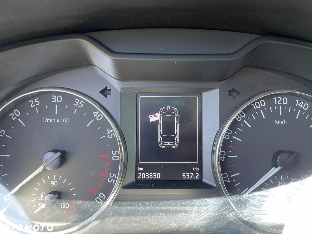 Skoda Octavia 1.6 TDI Elegance - 12