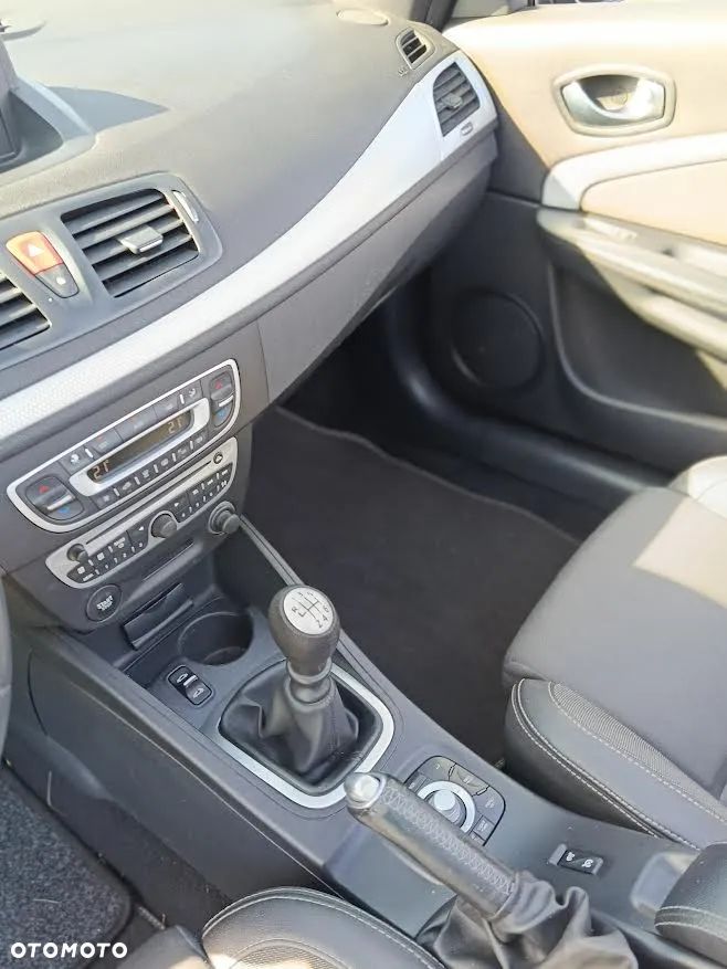 Renault Megane Coupe Energy dCi 110 FAP Start & Stop Expression - 9