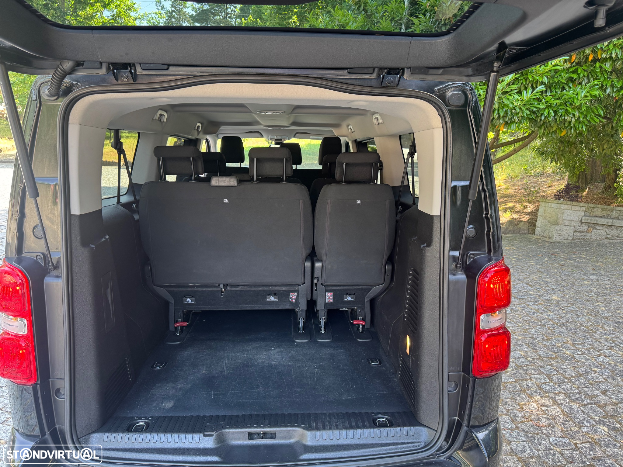 Toyota Proace Verso 1.5 D-4D L1 1.0T Comfort 9L PDL - 4