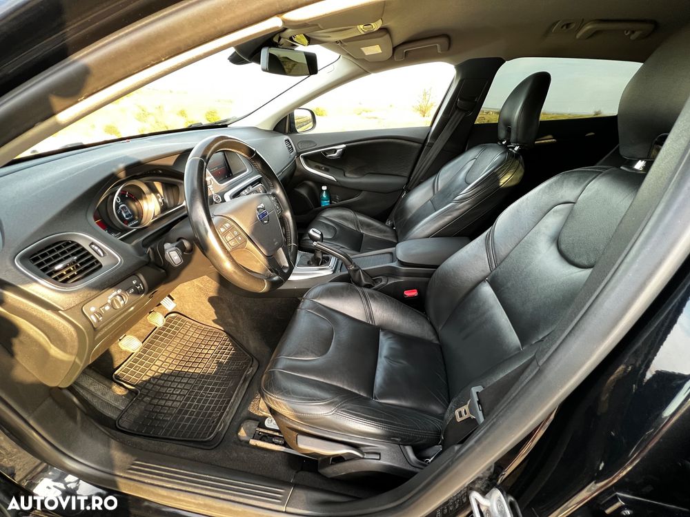 Volvo V40 - 6