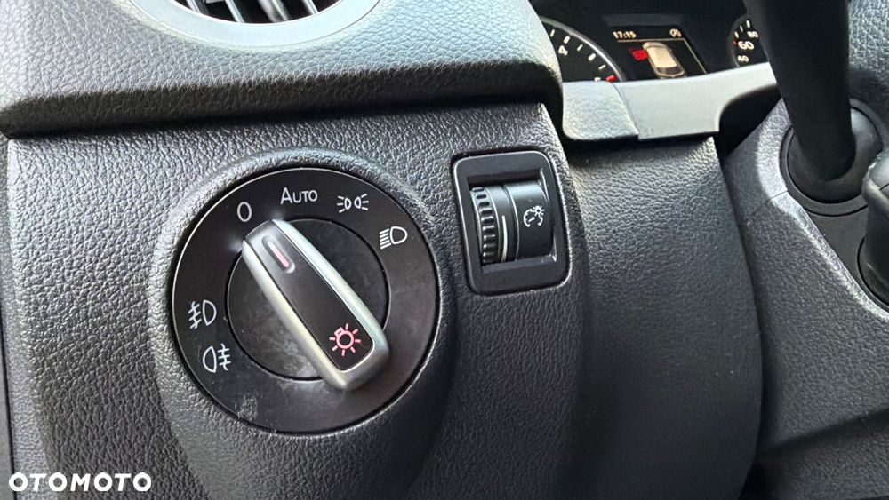 Volkswagen Tiguan - 18