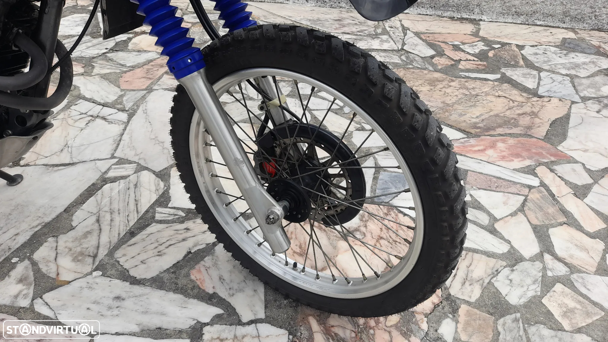 Yamaha XT 350 - 7