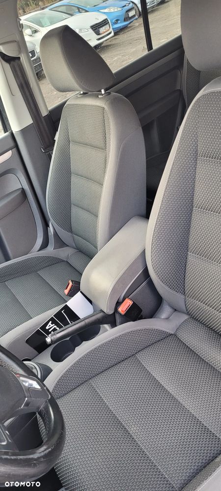 Volkswagen Touran 2.0 TDI United - 14