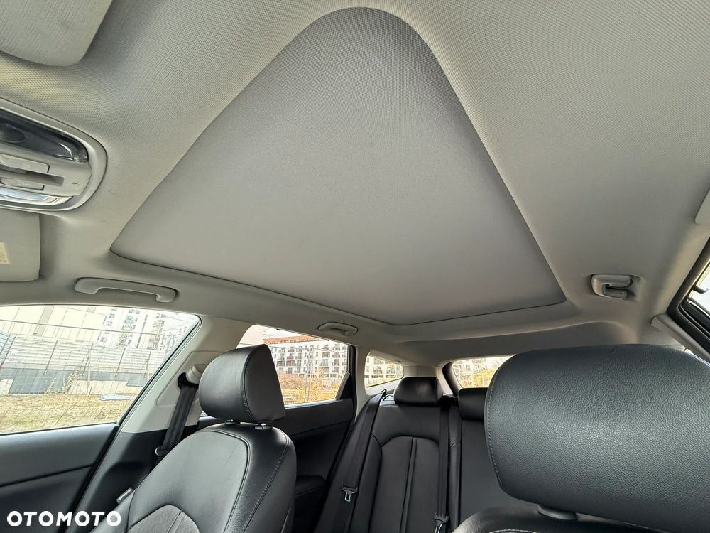 Kia Optima Plug-in Hybrid - 31