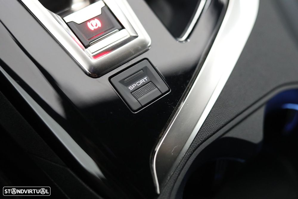 Peugeot 5008 1.5 BlueHDi GT Line EAT8 - 35
