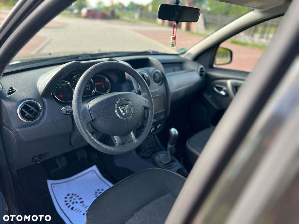 Dacia Duster SCe 115 4x2 Prestige - 9