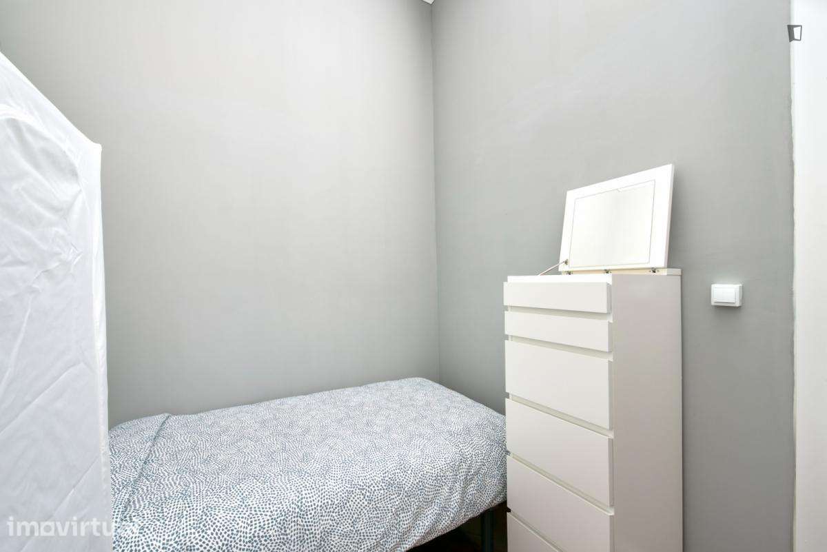 Quarto - localizado em Saldanha Lisbon - Grande imagem: 5/56