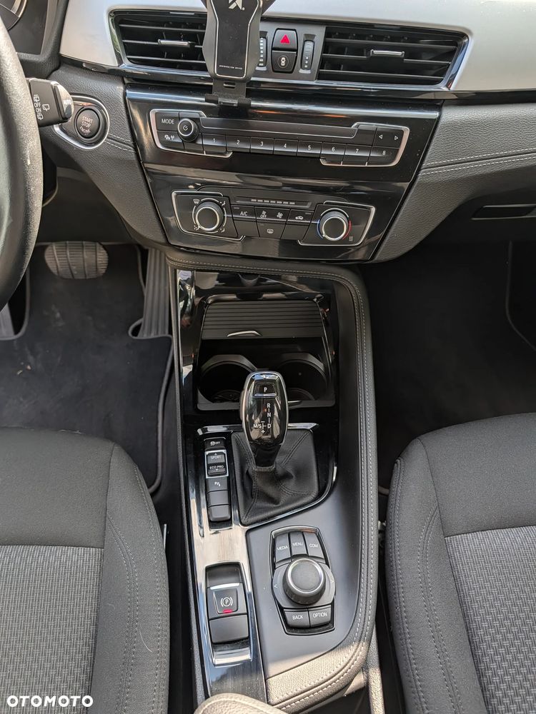 BMW X2 sDrive18i - 10