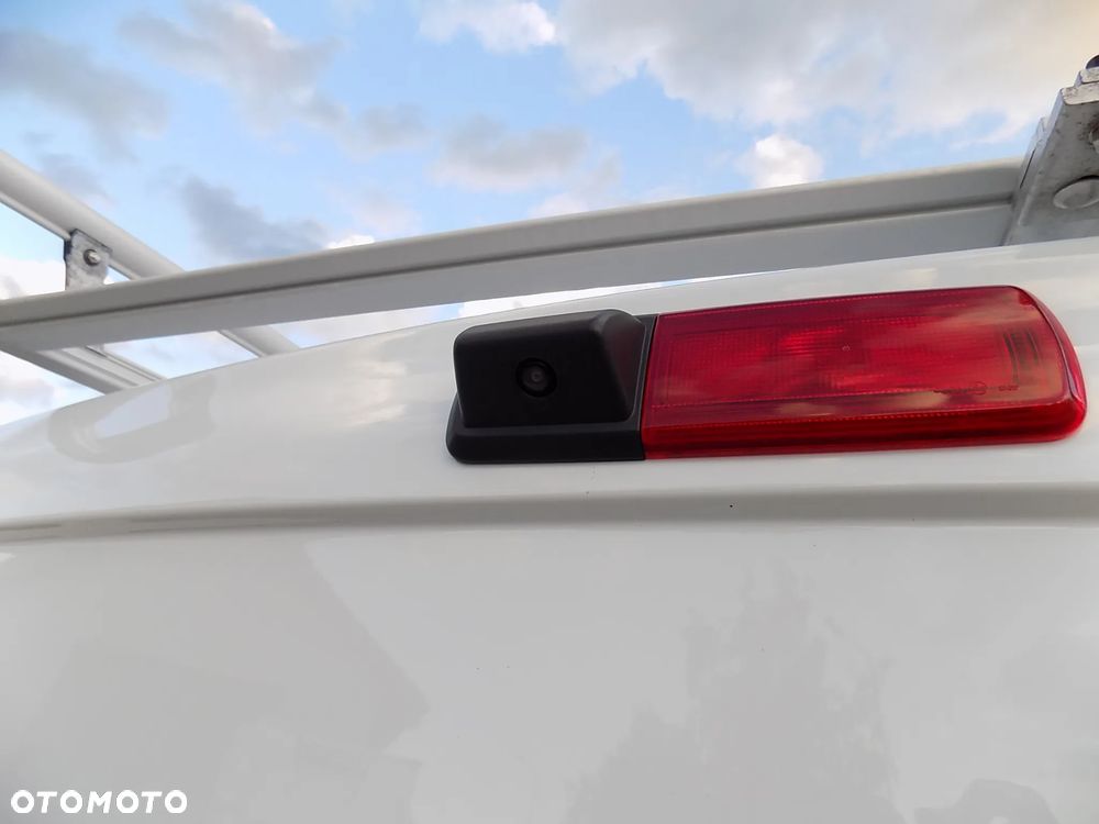 Renault Trafic 2.0 L2H1 HD Extra (bryg.) - 16