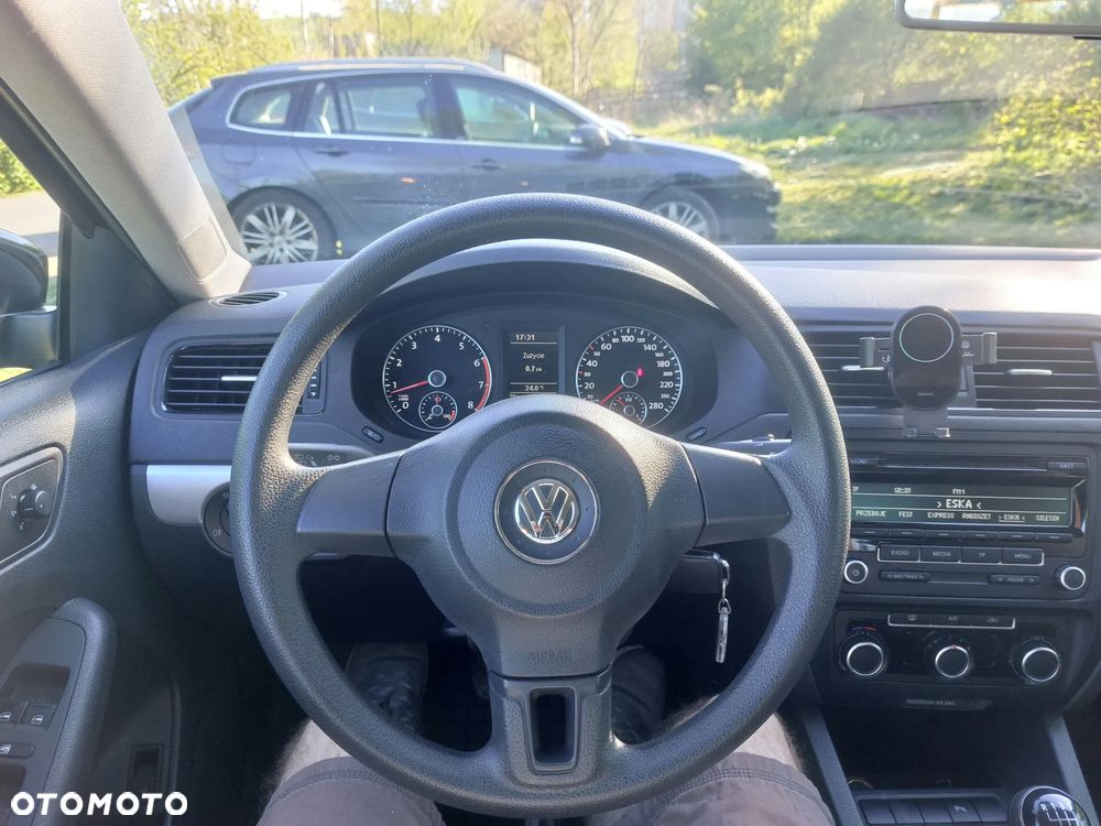 Volkswagen Jetta 1.4 TSI Comfortline - 13