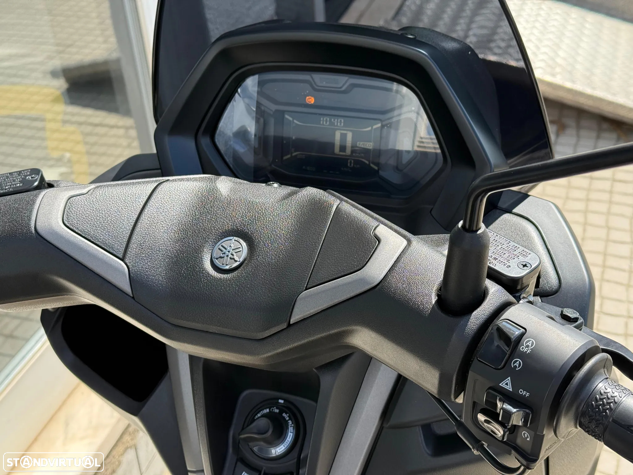 Yamaha NMAX 72euros mes - 9