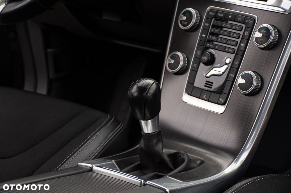 Volvo XC 60 D4 Summum - 23