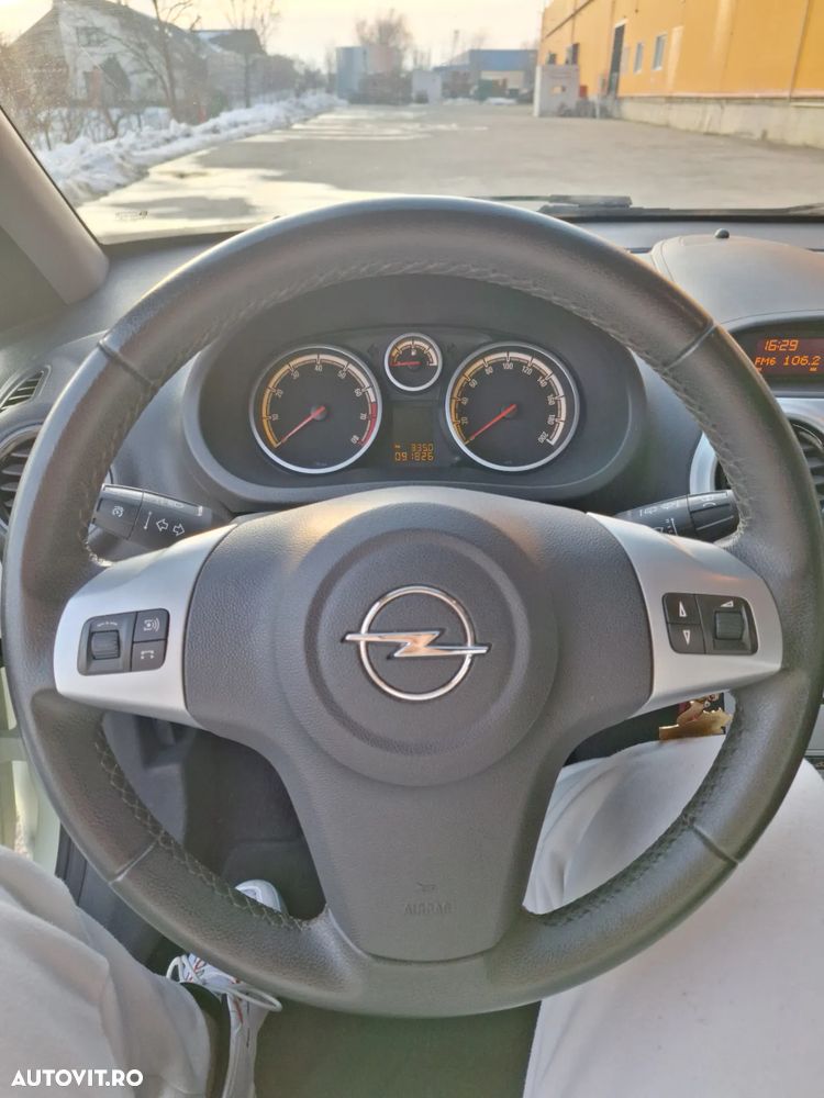 Opel Corsa 1.4 Enjoy - 12