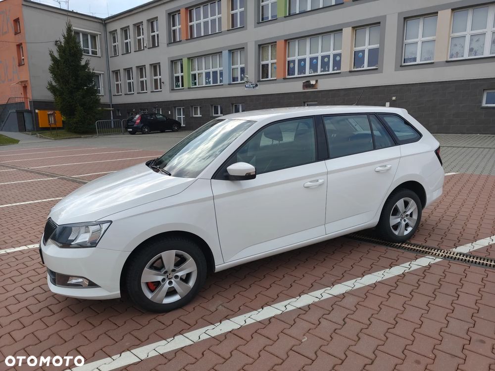 Skoda Fabia 1.2 TSI Ambition - 4