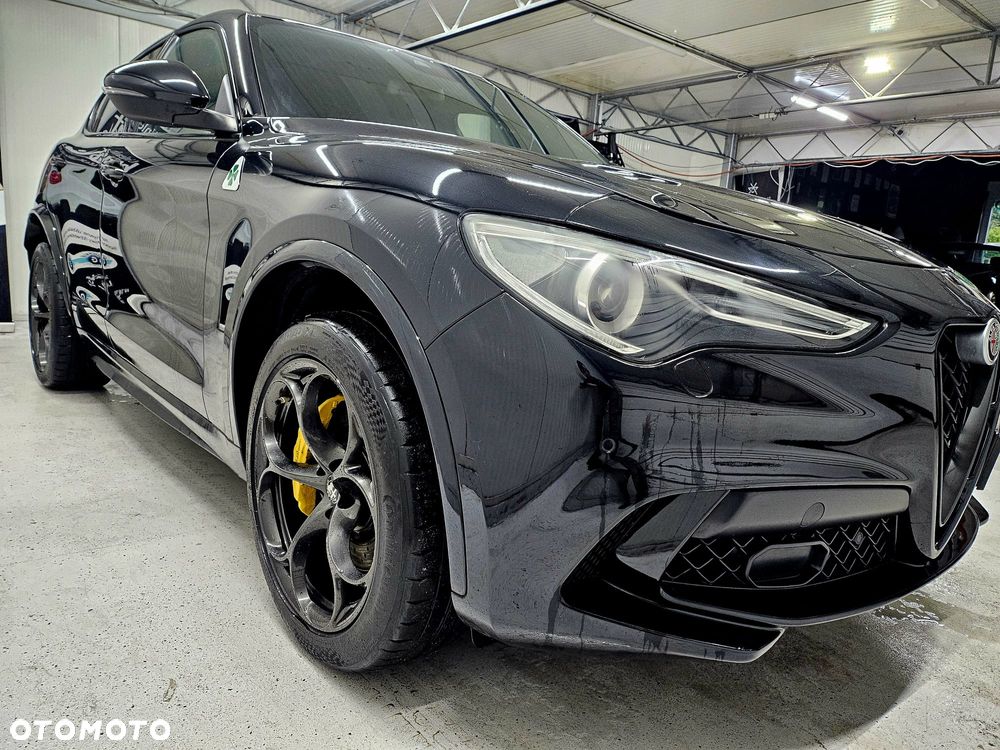 Alfa Romeo Stelvio 2.9 V6 Bi-Turbo Quadrifoglio Q4 - 5