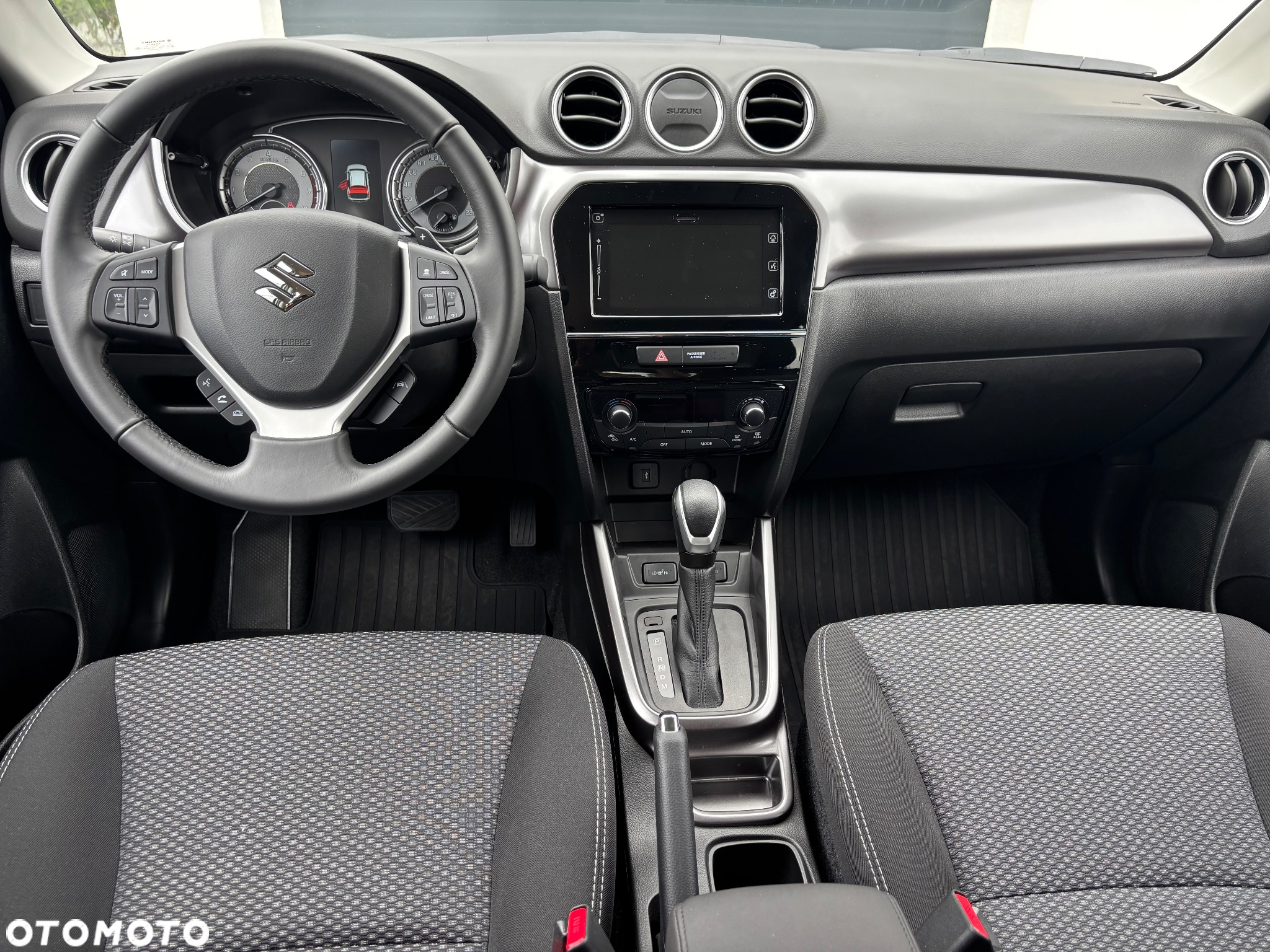 Suzuki Vitara 1.5 Strong Hybrid Premium 2WD AGS - 25