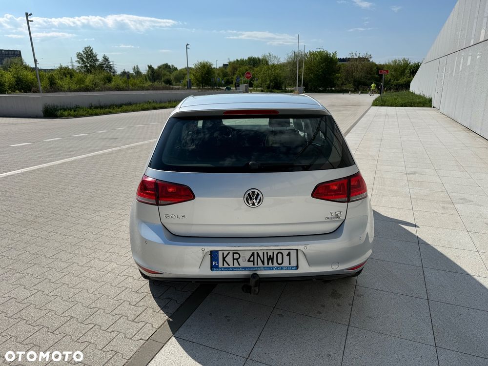 Volkswagen Golf 1.2 TSI BMT Trendline Perfectline - 6