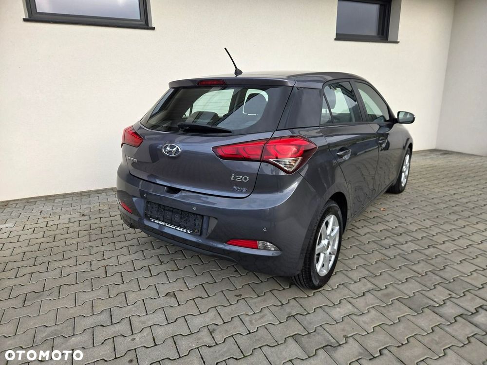 Hyundai i20 - 3
