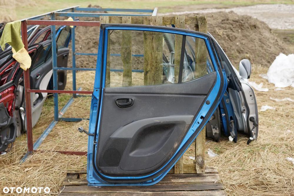 Drzwi tył tylne prawe Hyundai i10 I DE - 9