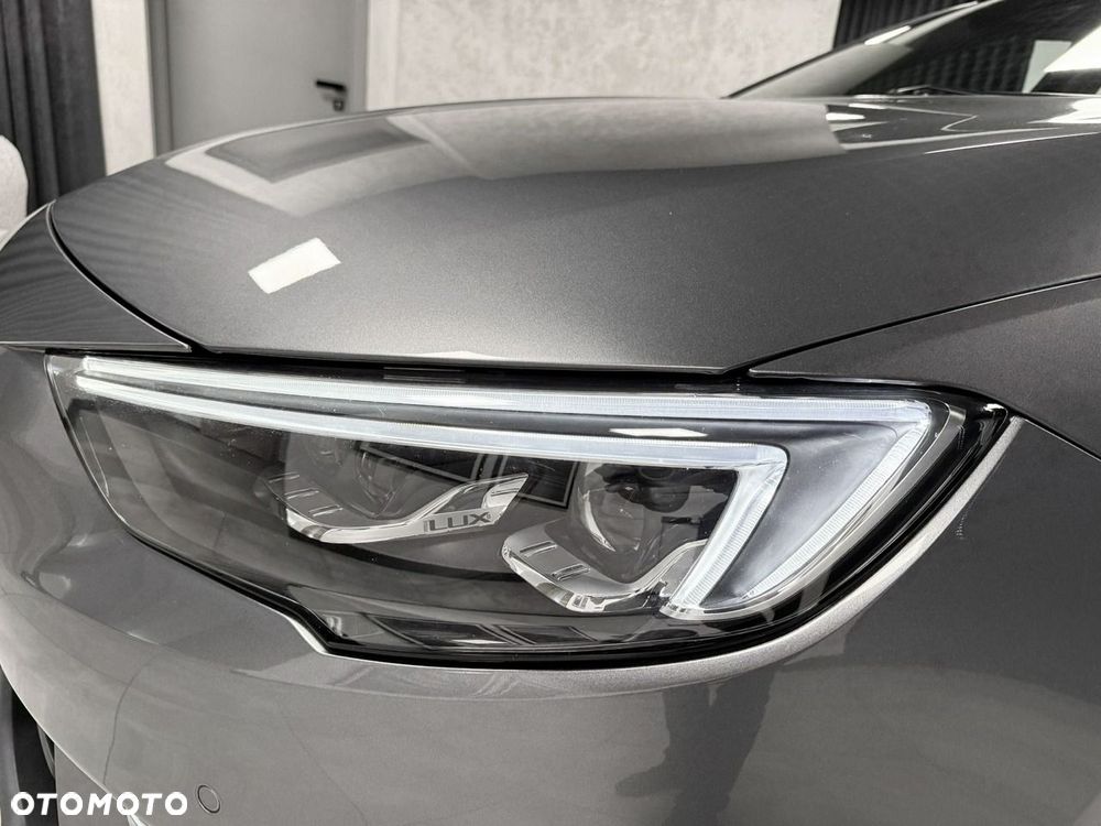 Opel Insignia - 11