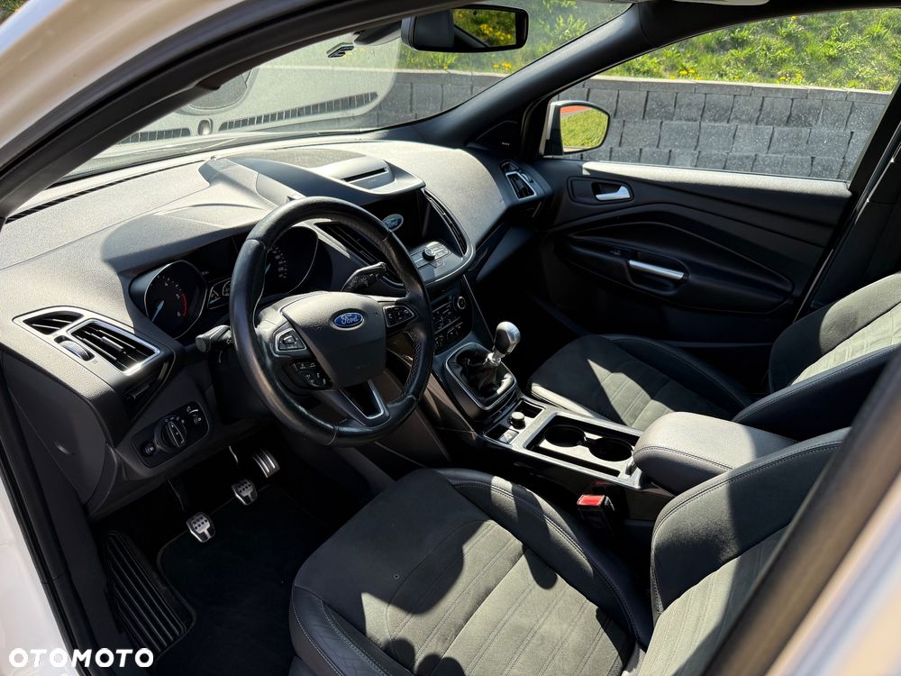 Ford Kuga 2.0 TDCi AWD ST-Line Black - 16