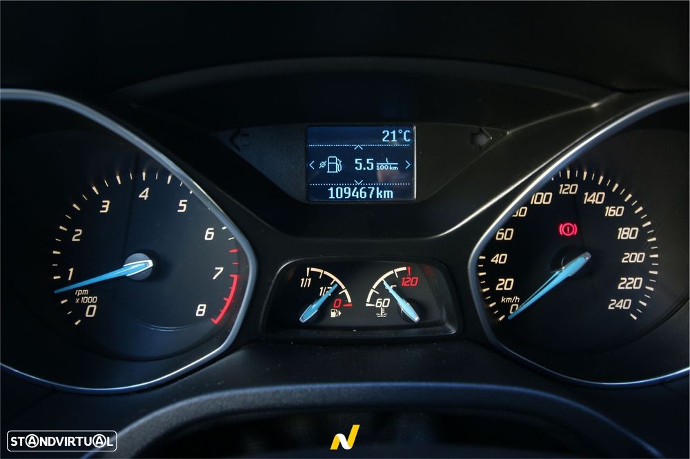 Ford Focus SW 1.0 SCTi Titanium - 18