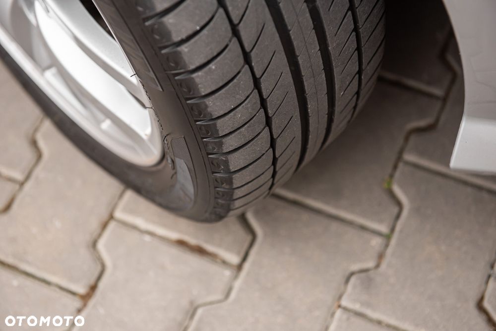 Renault Laguna 2.0 dCi Bose Edition - 30