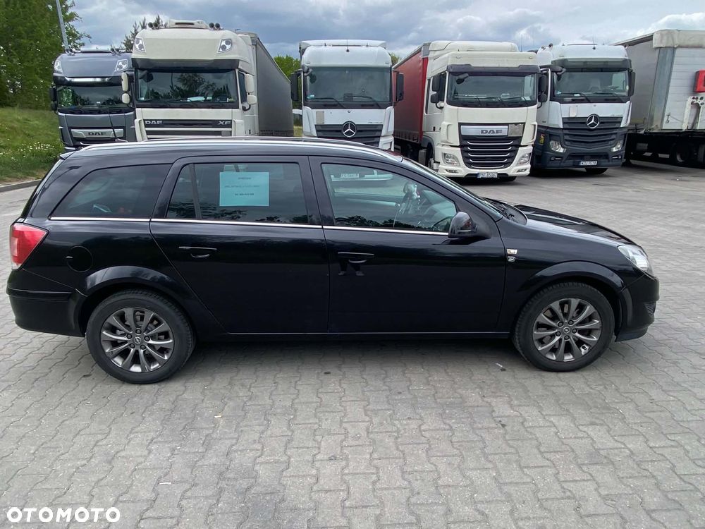 Opel Astra 1.7 CDTI - 4