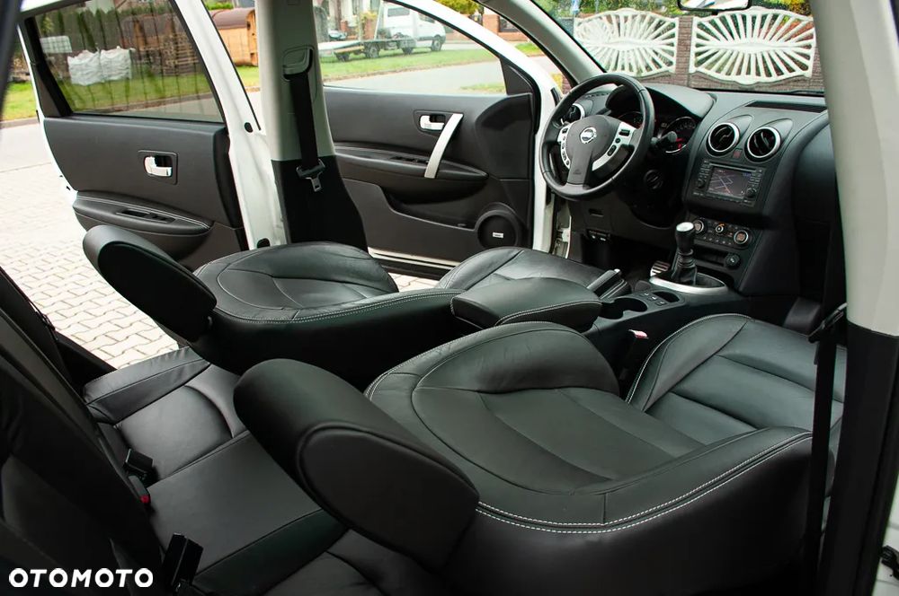 Nissan Qashqai 2.0 tekna - 25