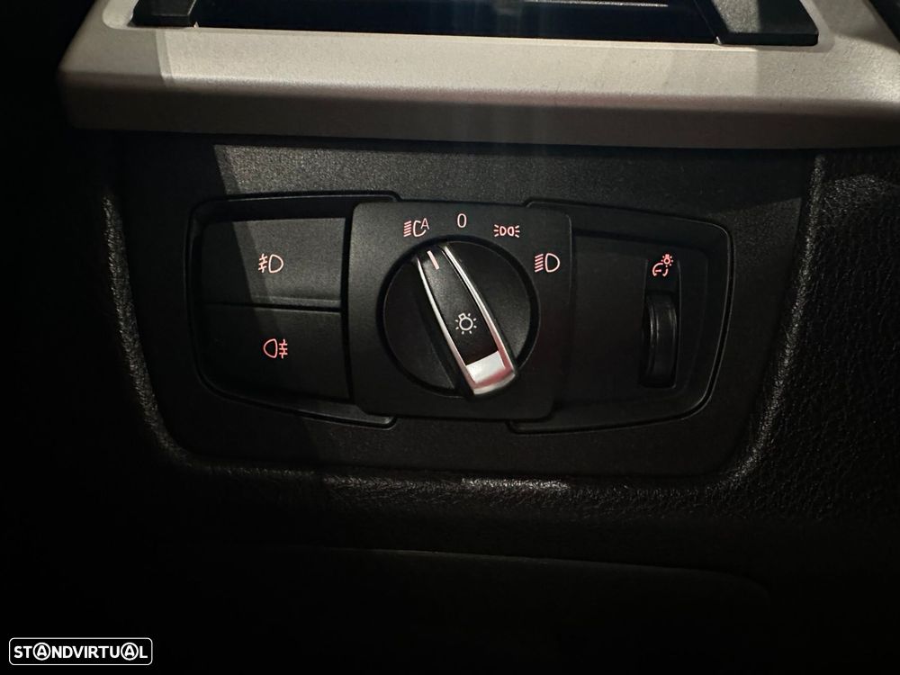 BMW 320 d Line Sport Shadow Auto - 26