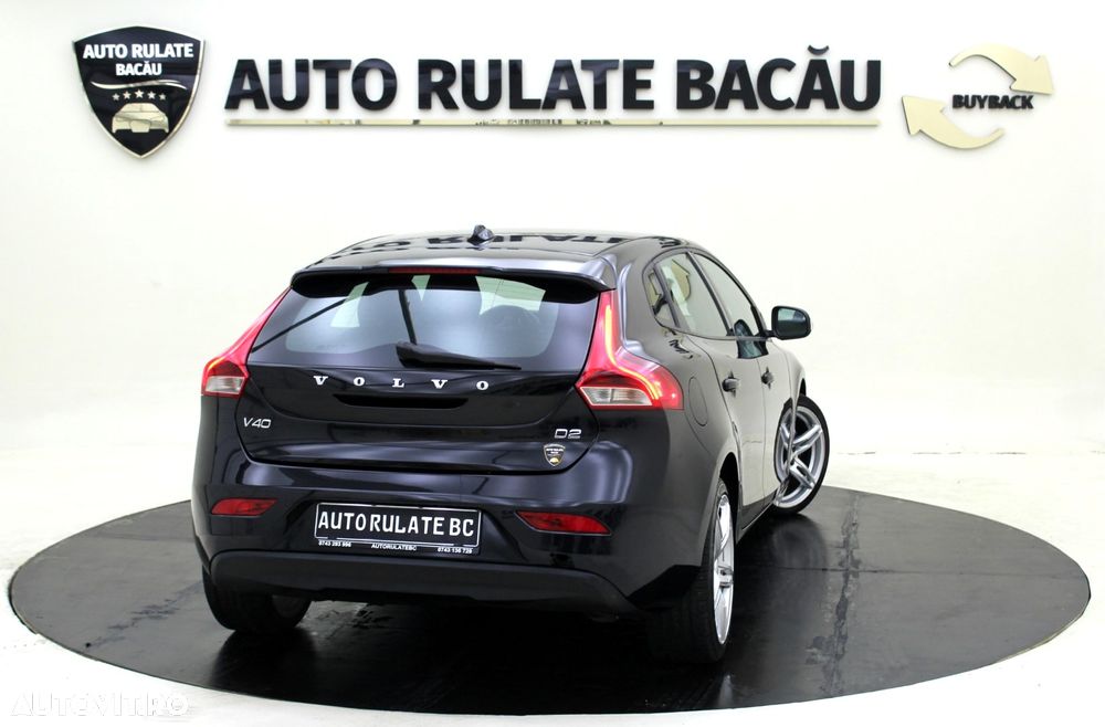 Volvo V40 - 6