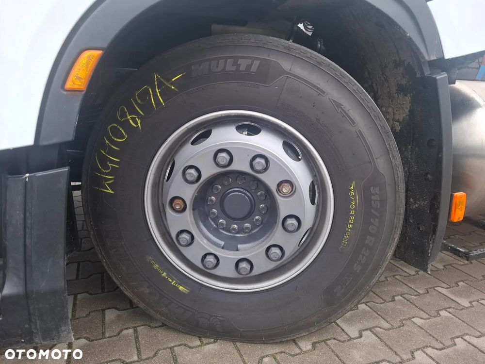 Iveco AS440S46T/P 2LNG - 11