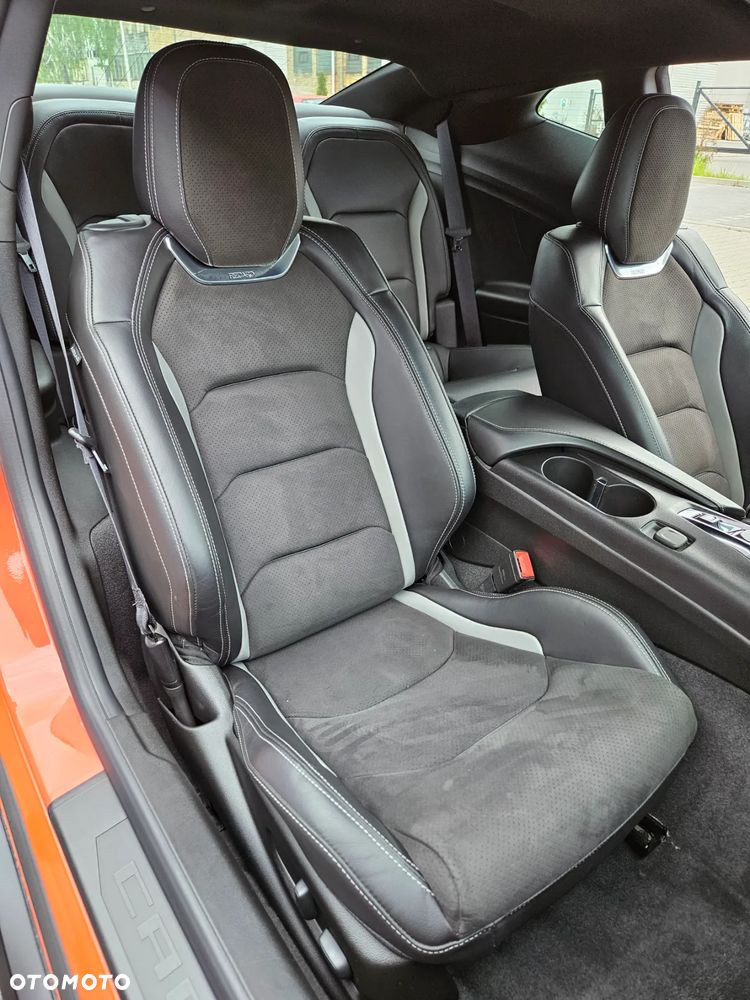 Chevrolet Camaro Coupe 6.2 V8 - 20