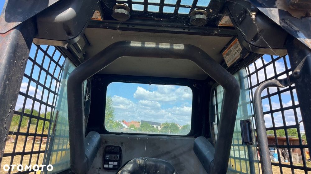 Caterpillar 226 4X4 - 12