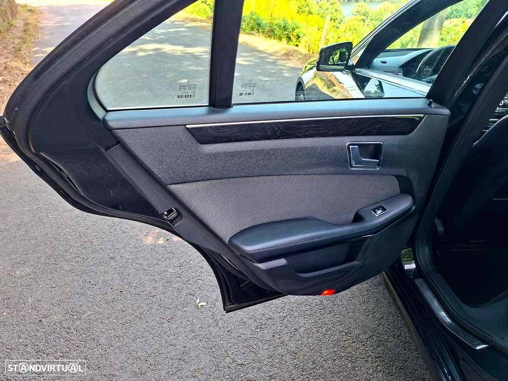 Mercedes-Benz E 250 CDI Avantgarde BE Auto. - 13
