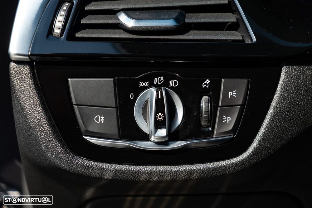 BMW 520 d Pack M Auto - 44