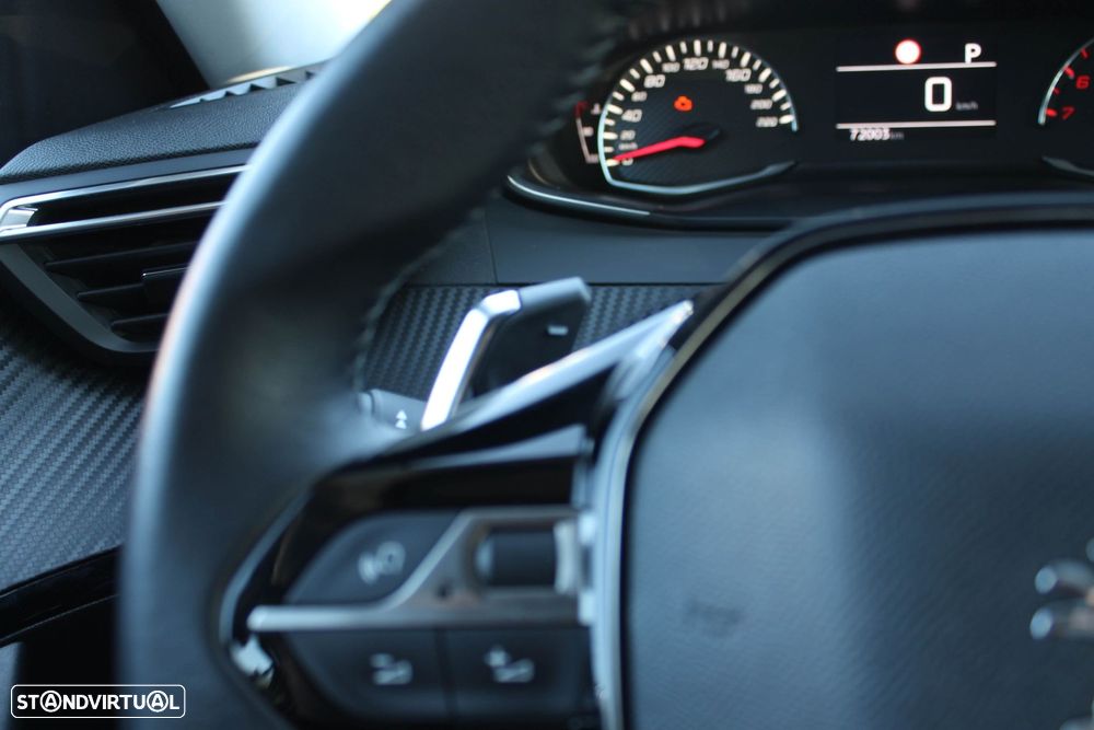 Peugeot 2008 1.2 PureTech Active Pack EAT8 - 11