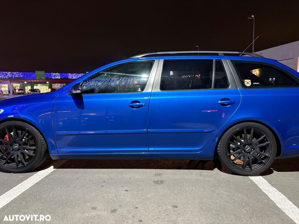 Skoda Octavia Combi 2.0 FSI Turbo RS - 4
