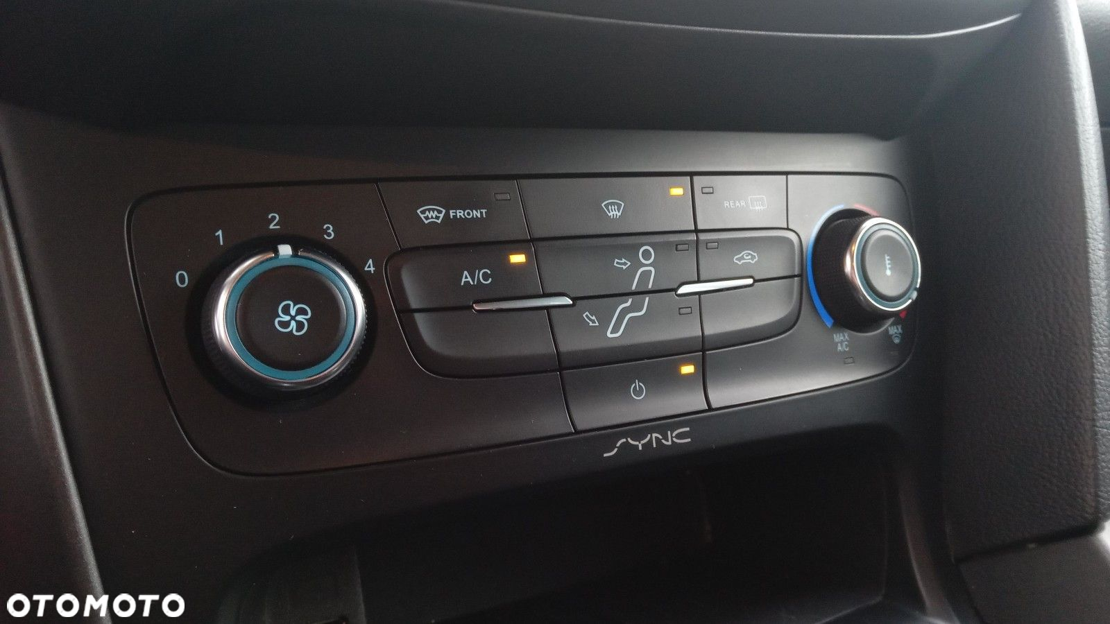 Ford Focus - 21