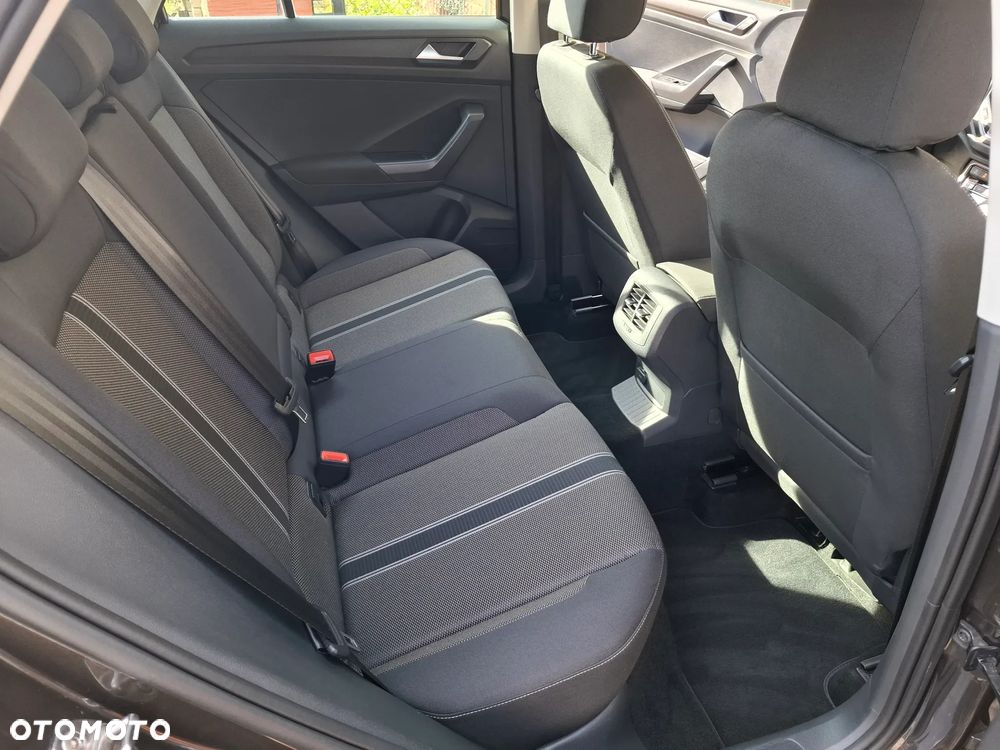 Volkswagen T-Roc 1.5 TSI OPF Style - 28