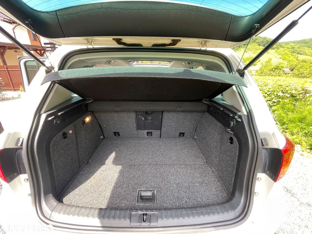 Volkswagen Tiguan 2.0 TDI 4Motion Sport & Style - 8