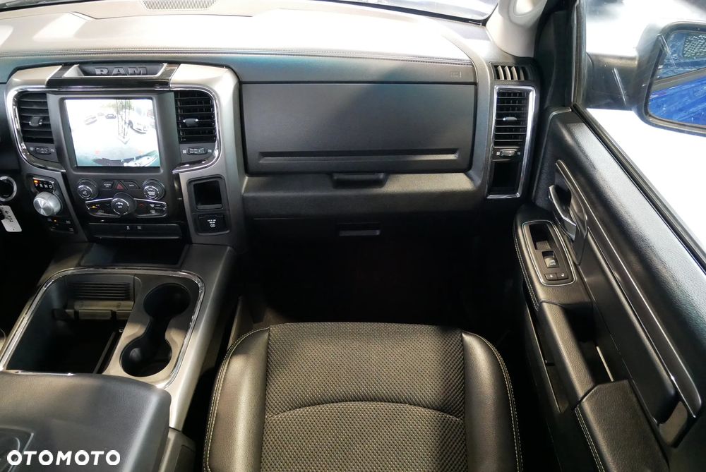 Dodge RAM - 19