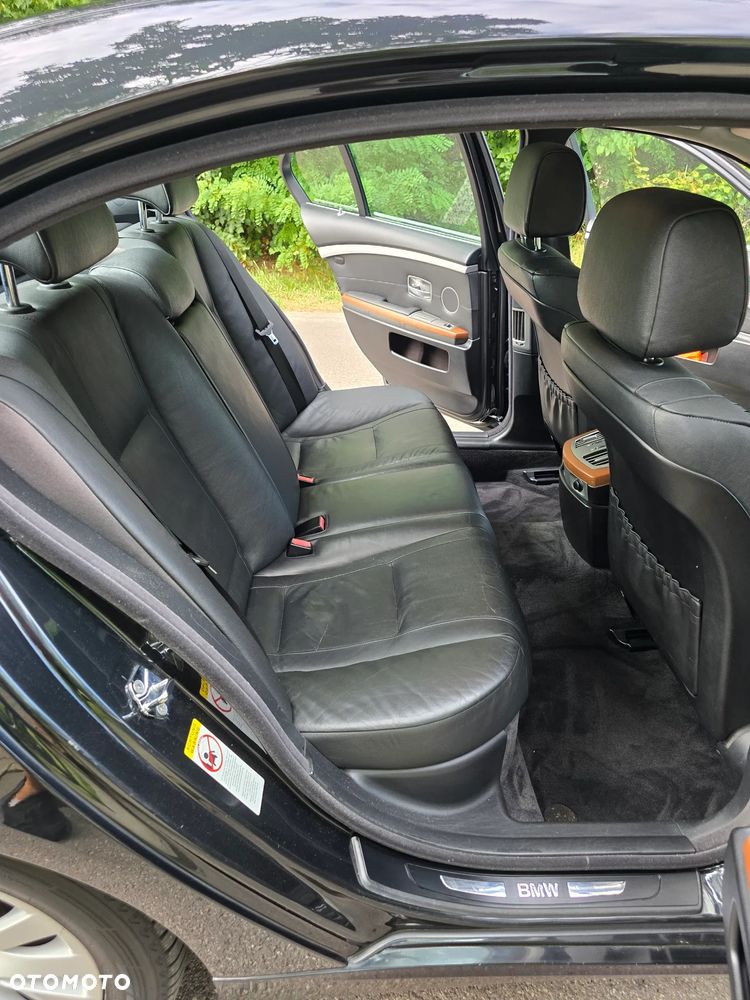 BMW Seria 7 730d - 23