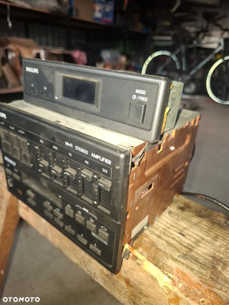 Radio Philips Hi-Fi Stereo amplifier 22 dc 88/72 + wyświetlacz z zegarem 22 AP 072/722 - 2