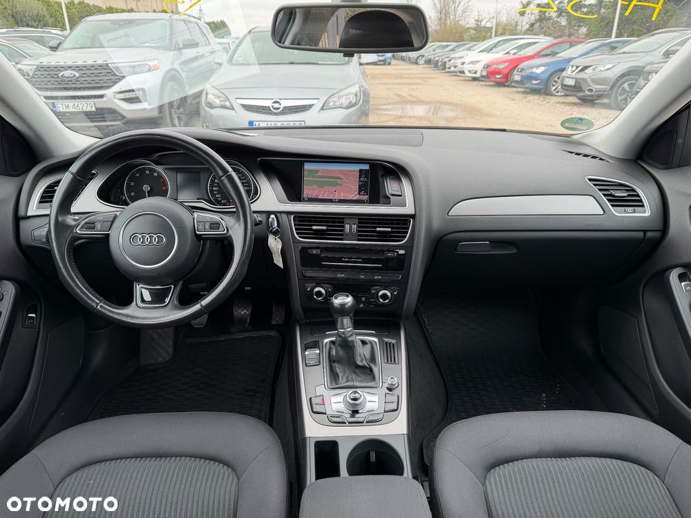 Audi A4 Limousine - 26