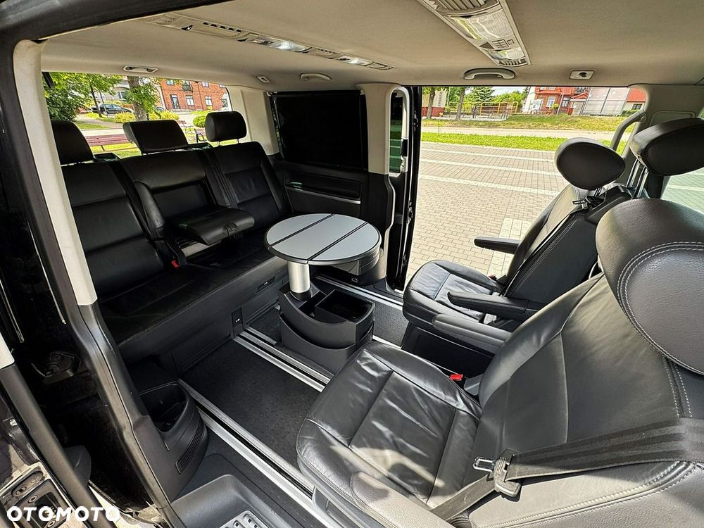 Volkswagen Multivan - 7