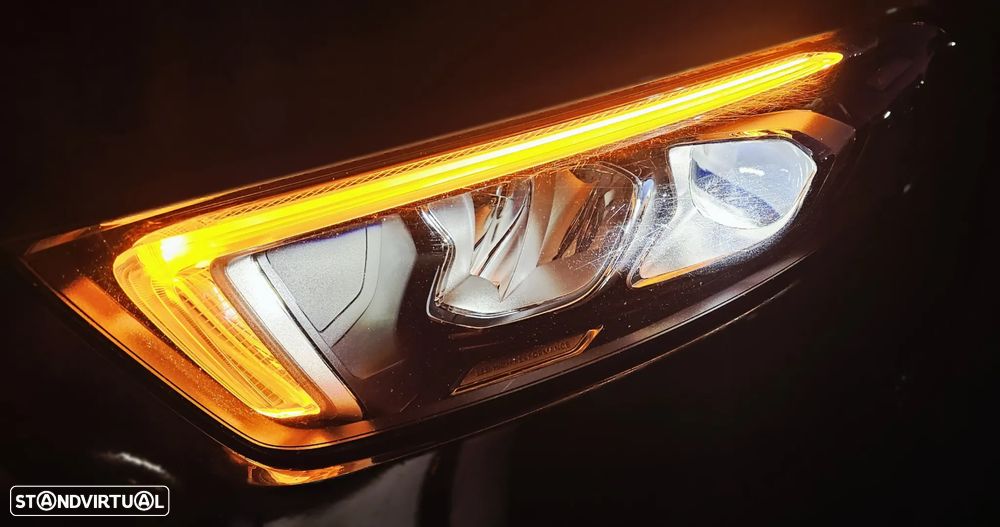 Mercedes-Benz A 140 - 23